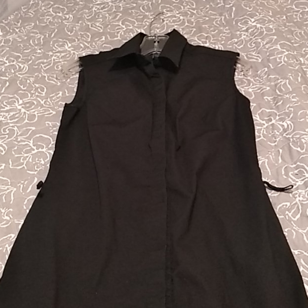 Dress - Picture 3 of 9